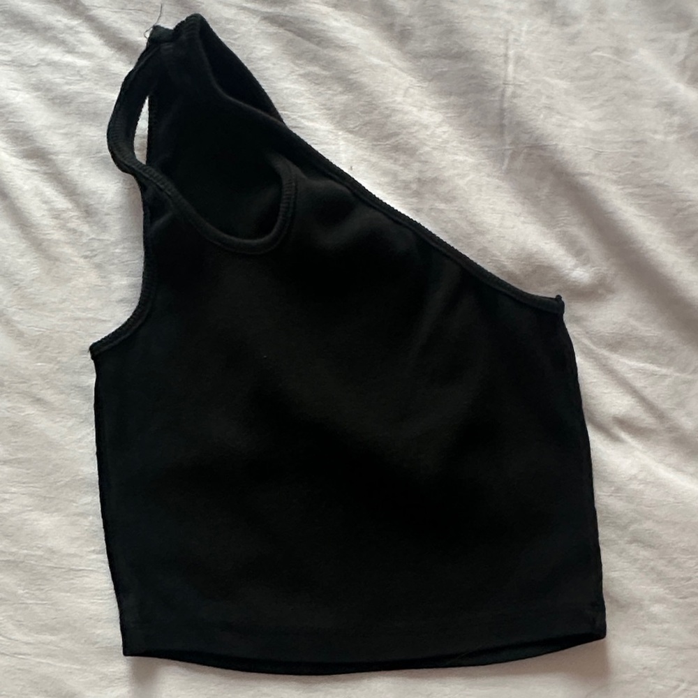 Zara Black Asymmetrical Crop Top